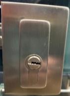 Slot buitenzijde